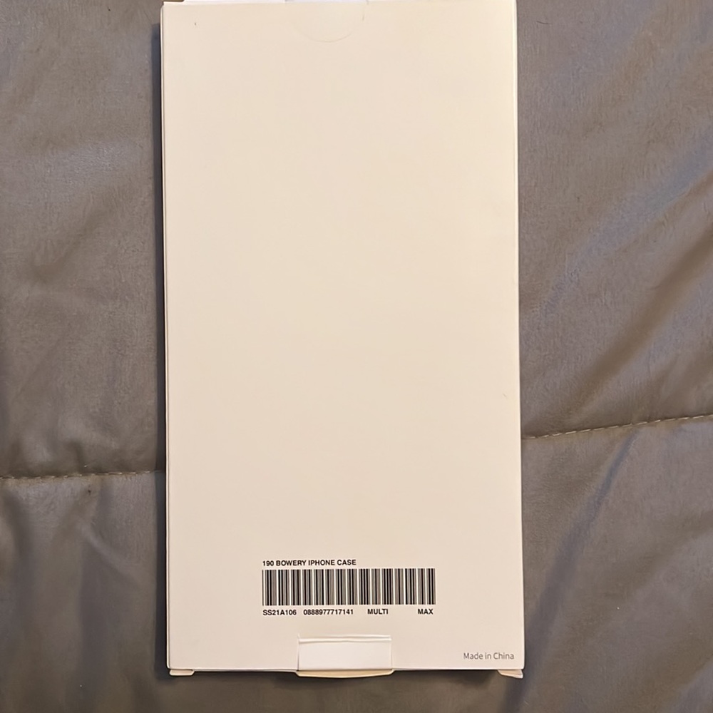 Supreme 12 Pro Max Case - Picture 2 of 2